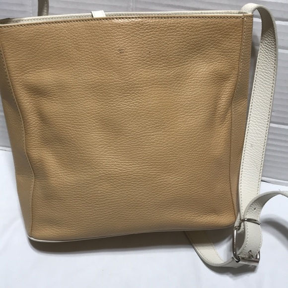 Eximious pebble leather shoulder bag. Made in Italy. NWOT - Picture 4 of 8